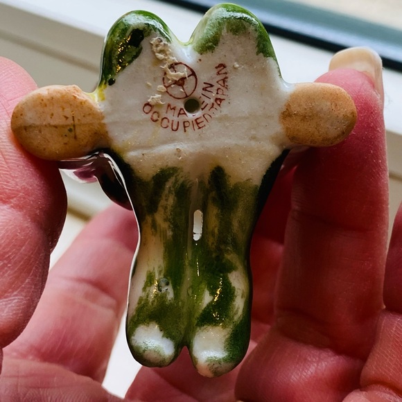 Mid century ceramic pixie - Picture 3 of 9